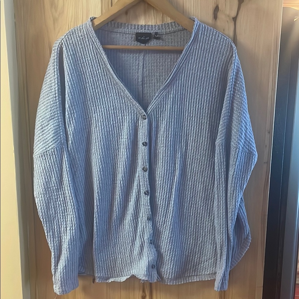 Urban Outfitters  Out From Under Jojo Oversized Thermal Button-Front Top Sz‎ M